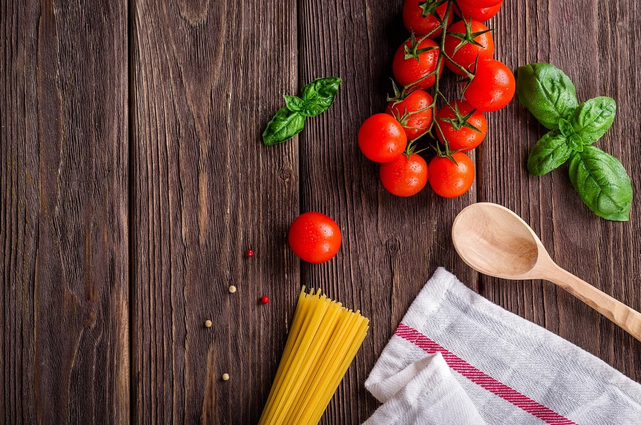 Explorer les Plats Corses Typiques : Tradition et Saveurs