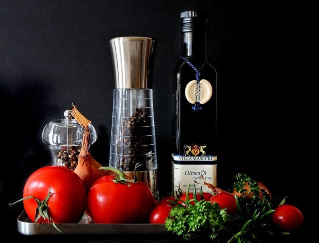 L'Histoire et les Traditions des Plats Corses