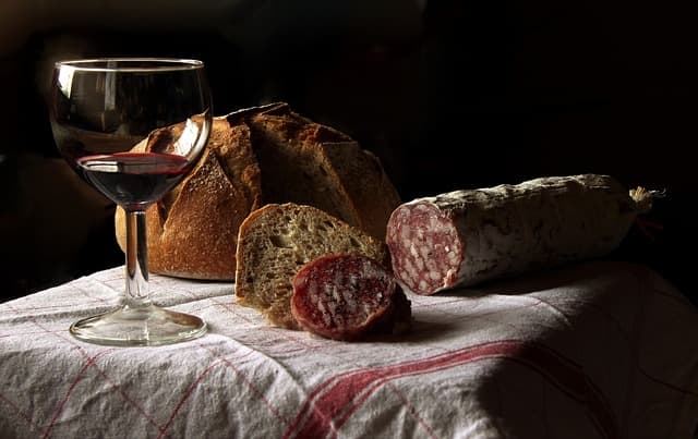 7 Plats Corses Traditionnels à Déguster Absolument